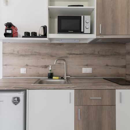 ניקיטי Oliva Suites מראה חיצוני תמונה